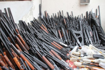 Hatay'da 1 kamyon kaçak silah ele geçirildi