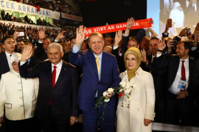 AK Parti'de tüzük değişti