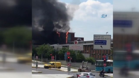 İstanbul'da hastanede korkutan yangın