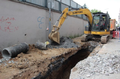 İstanbul'da altyapı çalışmalarında göçük: 1 yaralı