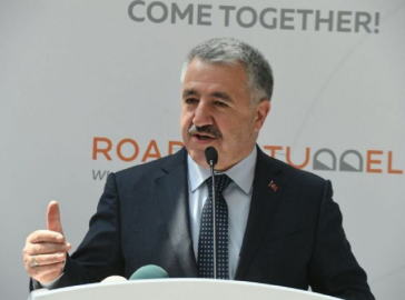 Bakan'dan İzmir'e müjde