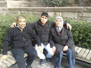 Yemin törenine giden aile büyük acı yaşadı