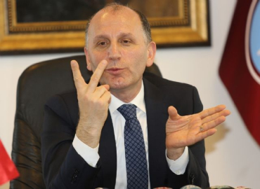 Şampiyonluk kupalarına haciz gelmesini değerlendirdi