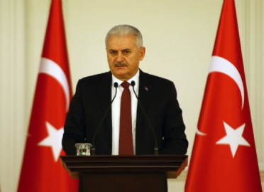 Vekilleri ve köy muhtarlarını kabul etti