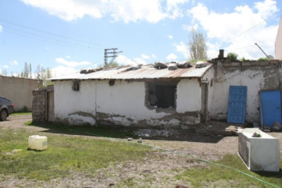 Şehit ailesinin evi yeniden yapılacak