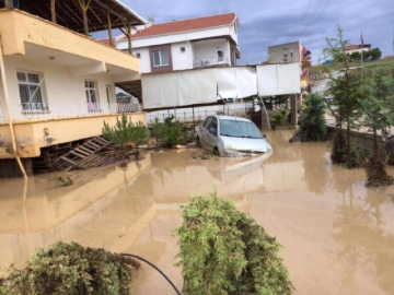 Polatlı'yı sel vurdu