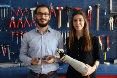 Genç mühendislerden TÜBİTAK destekli biyonik kol projesi