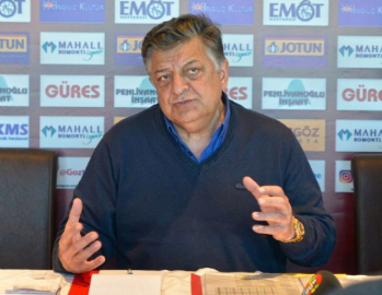 Göztepe Yılmaz Vural'la anlaşamadı