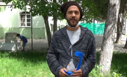 Dilenci kılığına giren gazeteciler sosyal deney yaptı