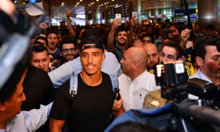 Dirar İstanbul'a geldi