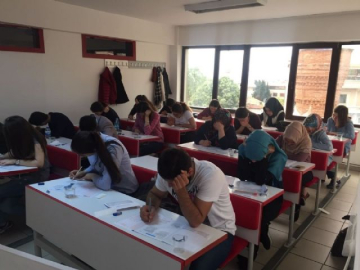 LYS-5 Yabancı Dil Sınavı başladı