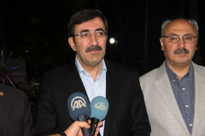 'Sokak siyasetinin değil, meşru siyasetin ön plana alınması lazım'