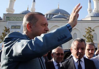 Cumhurbaşkanı Erdoğan camide rahatsızlandı