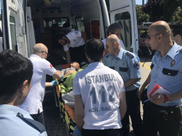 Haliç'e atlayan kızı vapurun kaptanı kurtardı