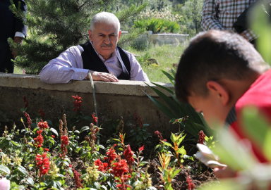 Başbakan Yıldırım memleketi Erzincan'da