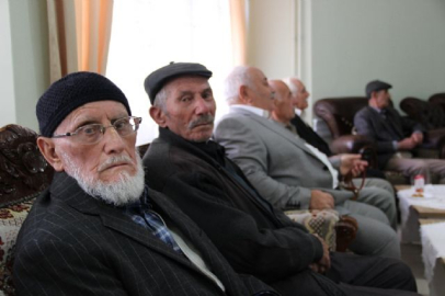 Huzurevinde hüzünlü bayram