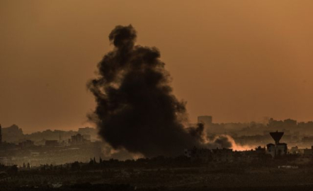 İsrail Gazze Şeridini bombaladı