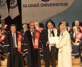 KBB profesörü 53 yaşında ziraat fakültesini bitirdi