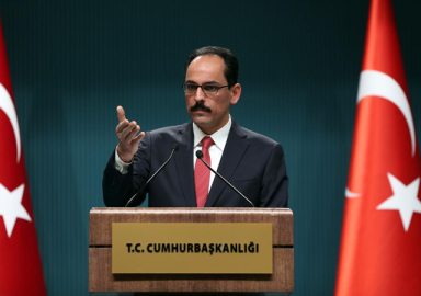 Alman siyasetçilerin 'miting' açıklamasına büyük tepki