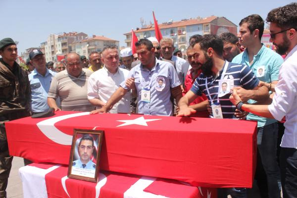 355296984aacfae365161485cf127f65