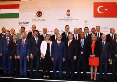 Başbakan Yıldırım: Avrupa, Türkiye'ye elinden gelen zorluğu göstermeye devam ediyor