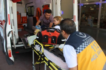 2 yaşındaki çocuk öldü, anne ve baba ağır yaralandı