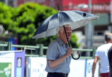 İstanbul'dan sıcak hava manzaraları