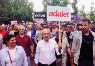 Kılıçdaroğlu'ndan hayatını kaybeden AK Partililer için başsağlığı