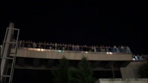 Tarkan konserini 'beleş tepe'den izlediler