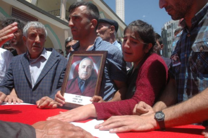 Teröristlerin öldürdüğü AK Partili Ahi için tören