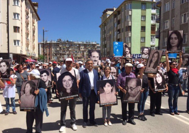 Sivas Katliamı'nda yaşamını yitirenler için anma