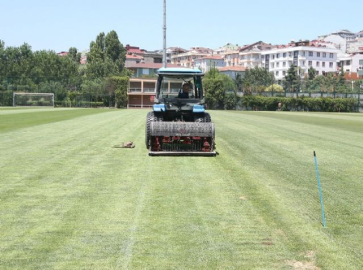 Can Bartu Tesisleri de hibrit çim sistemine geçiyor