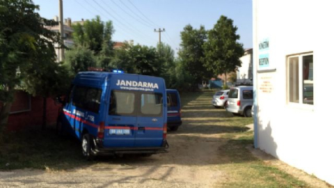 Plaj tuvaletinde inanılmaz olay: Genç anne tutuklandı