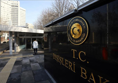 Dışişleri'nden Yunanistan'a tepki: Türk gemisine ateş açılmasının izahı yoktur