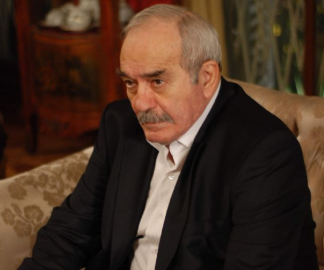 Fikret Hakan hayatını kaybetti