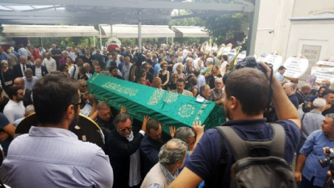 Gazeteci Okay Gönensin son yolculuğuna uğurlandı