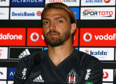 'Şampiyonluğu her sene göğüslemek zorundayız'