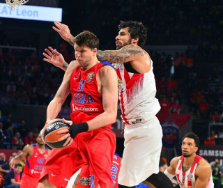 Khryapa, CSKA Moskova'da kaldı