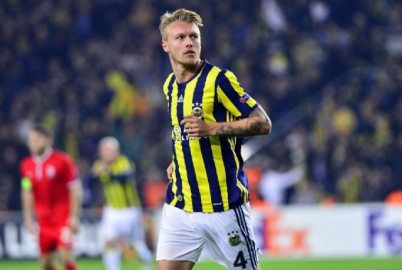 Simon Kjaer Sevilla'da