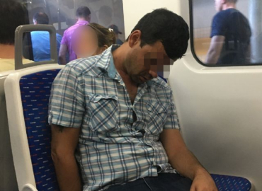 Bonzai içen genç yolcuların çabasına rağmen uyandırılamadı