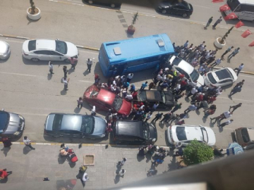 6 araç birbirine girdi