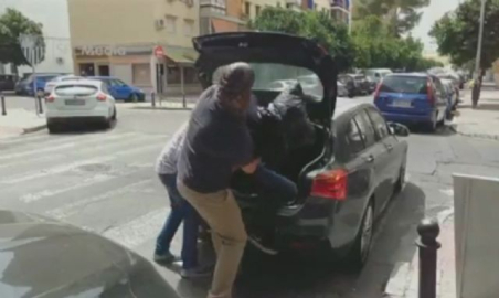 Dünyaca ünlü futbolcuyu otomobil bagajında kaçırdılar!