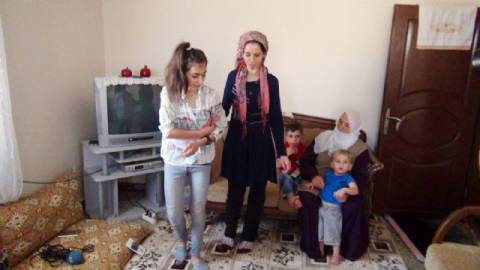 Hastalığı yüzünden çocuklarını sevemiyor