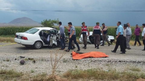 Katliam gibi kaza: 6 ölü, 4 yaralı