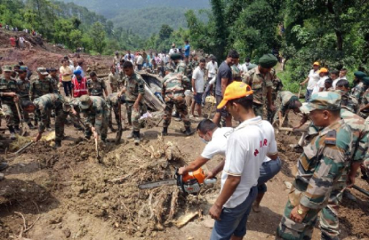 Hindistan'da toprak kayması: 46 ölü
