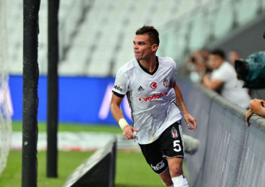 Açılışı Pepe yaptı