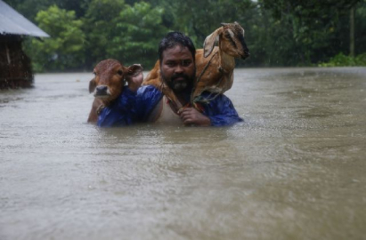 Nepal'de sel ve heyelan: 70 ölü