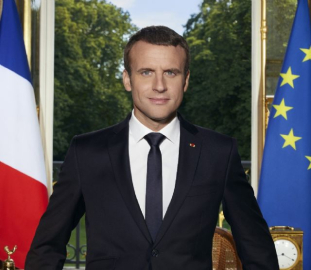 Macron tatilini görüntüleyen fotoğrafçıdan şikayetçi oldu