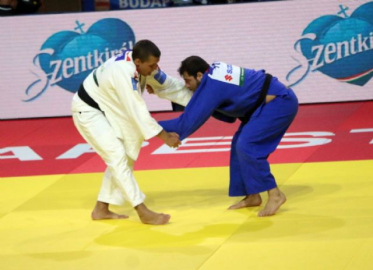 Batuhan Efemgil elendi