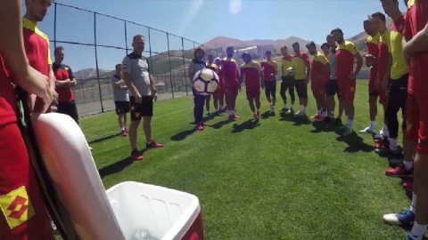 Göztepe'den 12 Dev Adam'a destek mesajı